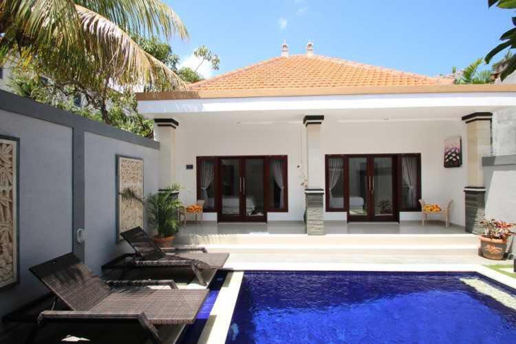 Villa Positano Seminyak Kültér fotó