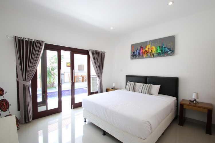Villa Positano Seminyak Kültér fotó